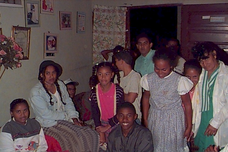 ChristiansatConstanza01.jpg (167367 bytes)