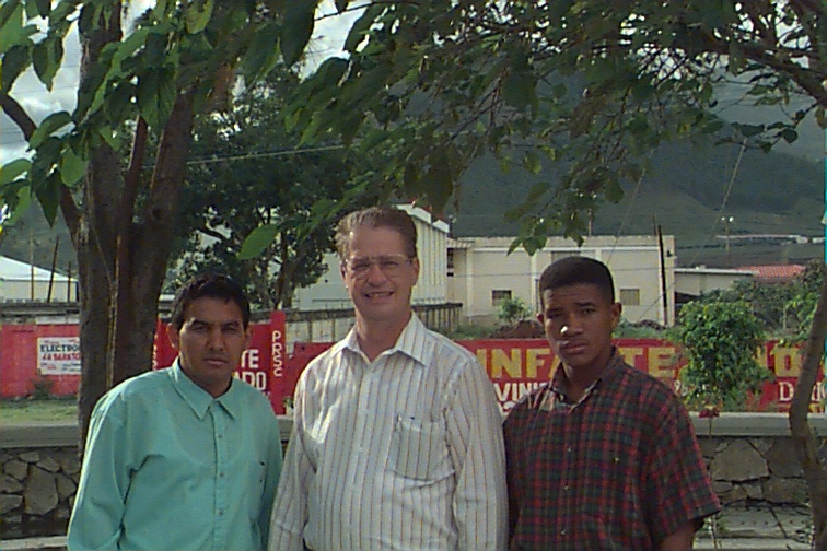 RobertoMurlunknown.jpg (193424 bytes)